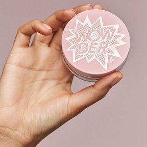 Glossier Wowder